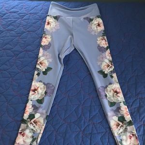 Forever 21 Graphic Print Leggings